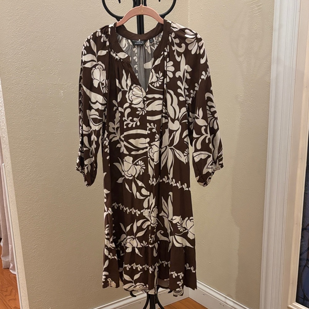 🤎Mlle‎ Gabrielle🤎 3/4 Sleeve Floral Dress in Brown and Cream Women’s Sz Medium